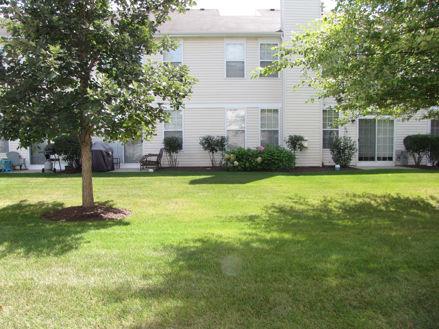 1933 West Cobblestone Road Romeoville, IL 60446 - Photo 23 of 23 Gallery Image 23
