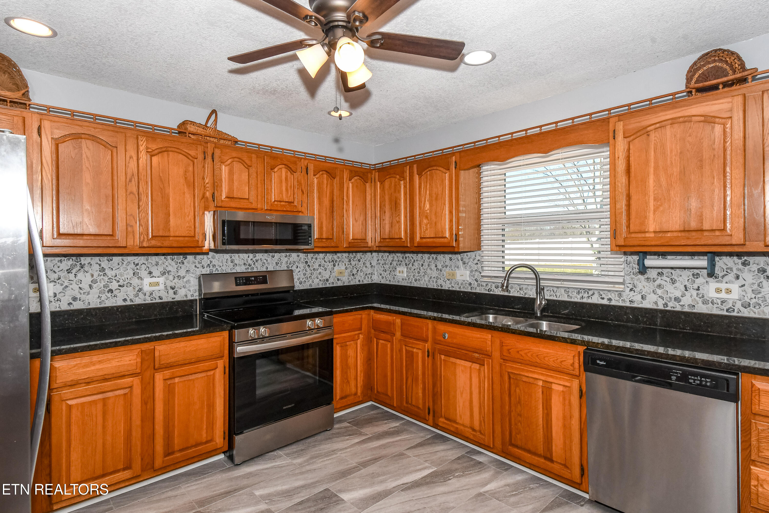 2729 Old Niles Ferry Road Maryville, TN 37803 - Photo 23 of 54 DSC_4546