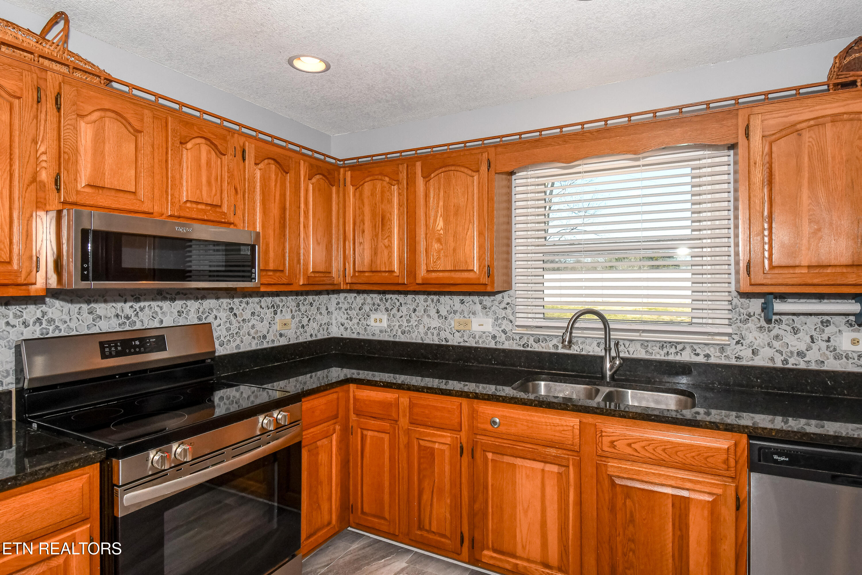 2729 Old Niles Ferry Road Maryville, TN 37803 - Photo 25 of 54 DSC_4548