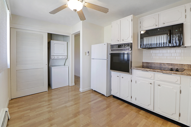 1725 Robert Drive, Unit 2 Champaign, IL 61821 - Photo 11 of 21