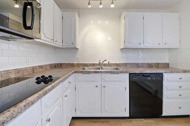 1725 Robert Drive, Unit 2 Champaign, IL 61821 - Photo 10 of 21