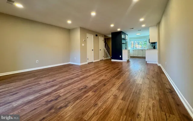 $2,700 | 3885 Steppes Court, Unit 3885A, Falls Church, VA 22041