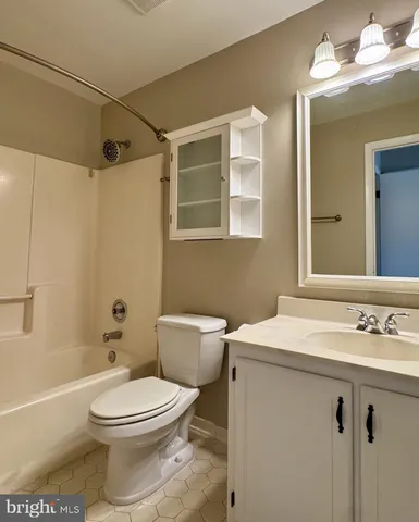 $2,700 | 3885 Steppes Court, Unit 3885A, Falls Church, VA 22041