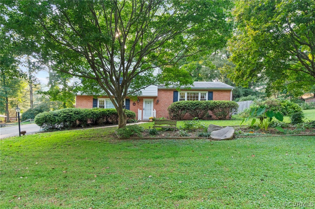 708 Brantley Road North Chesterfield, VA 23235 - Photo 1 of 37 Gallery Image 1