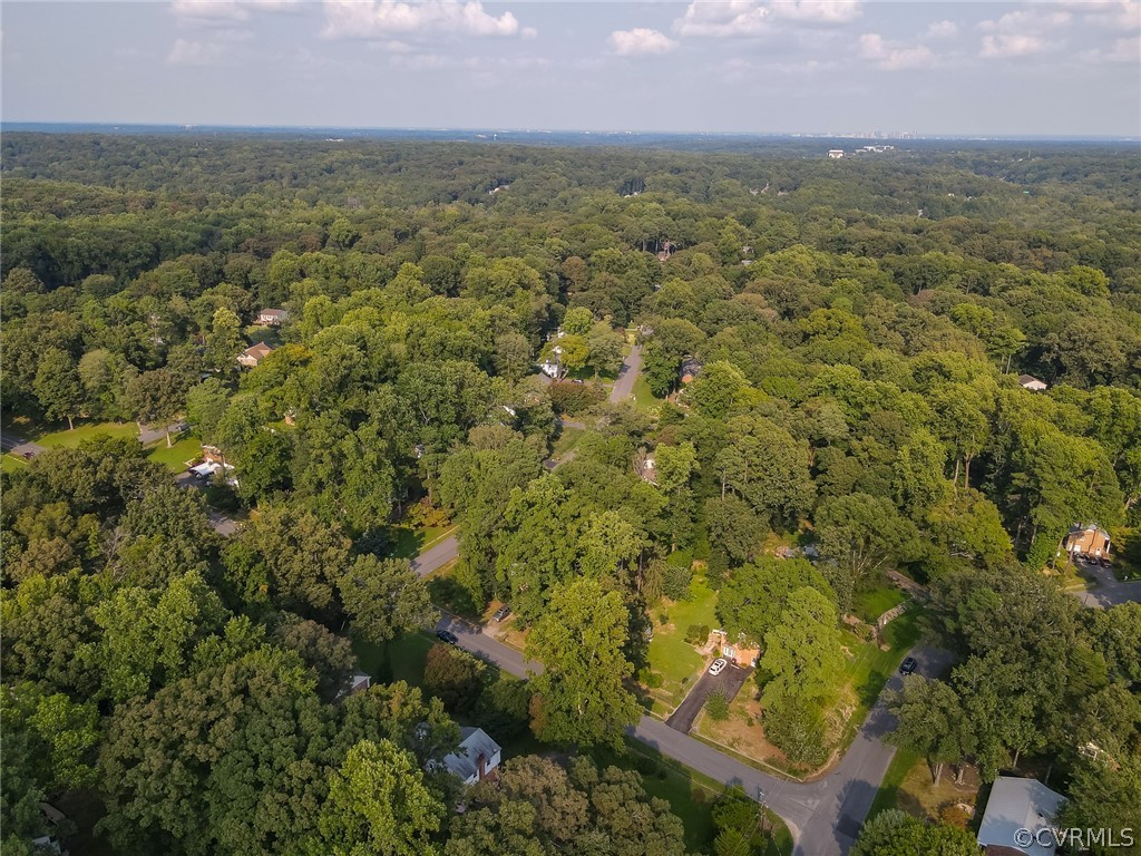 708 Brantley Road North Chesterfield, VA 23235 - Photo 36 of 37 Gallery Image 36