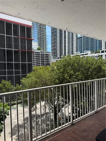 $2,150 | 800 North Miami Avenue, Unit E505, Miami, FL 33136