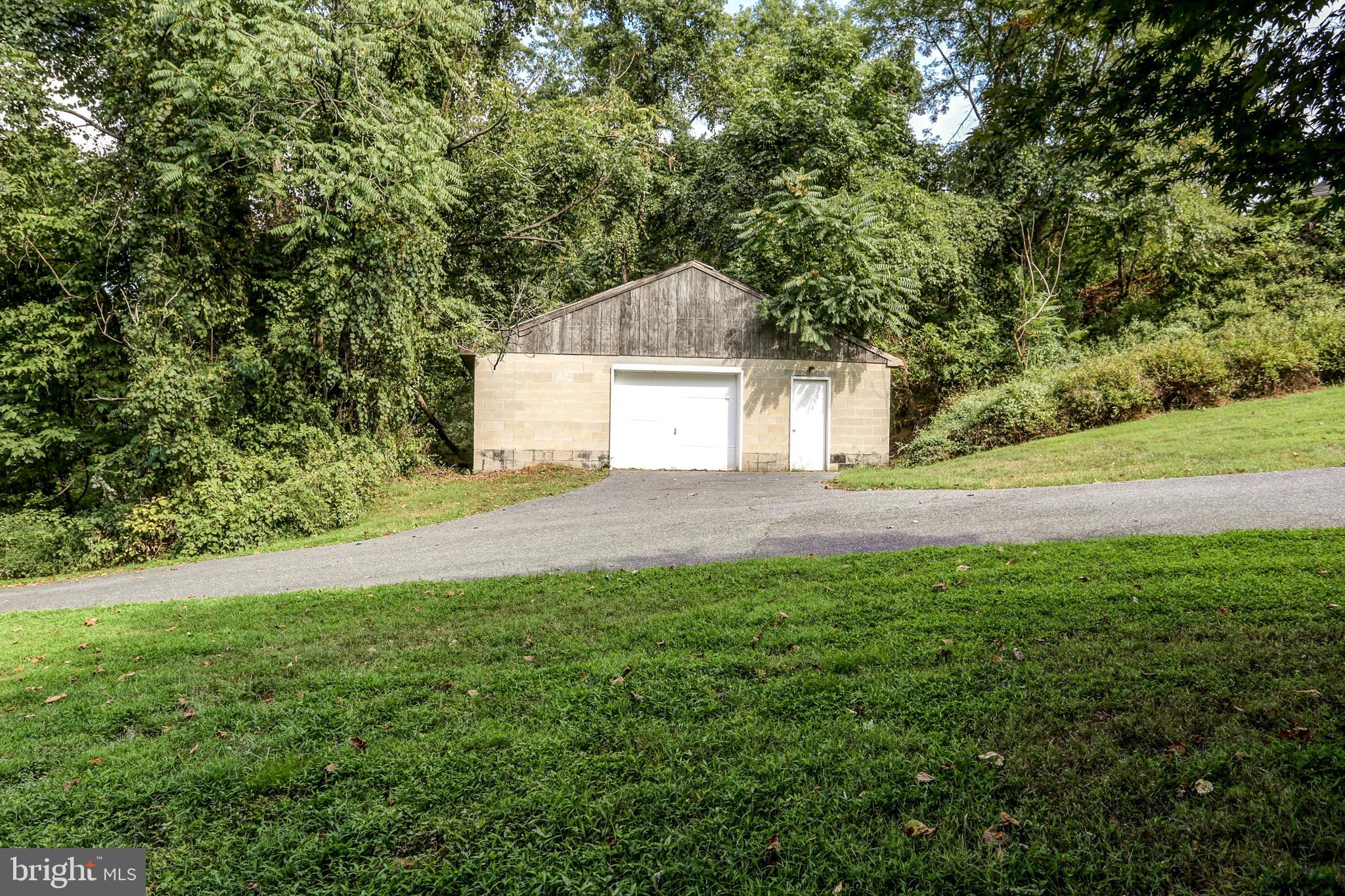 2810 Shutt Mill Road Harrisburg, PA 17110 - Photo 50 of 57 Gallery Image 50