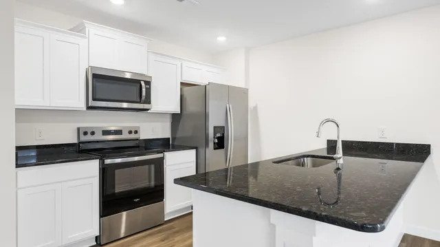 $280,930 | 149 English Oak Lane, Athens, TN 37303