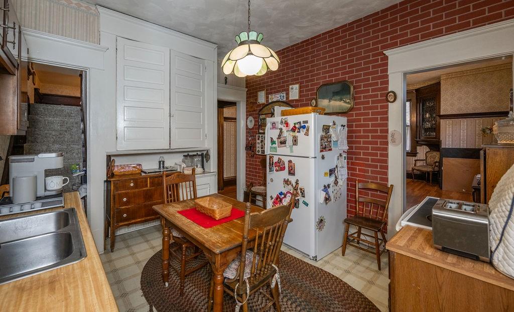 540 Park Road Ambridge, PA 15003 - Photo 27 of 44