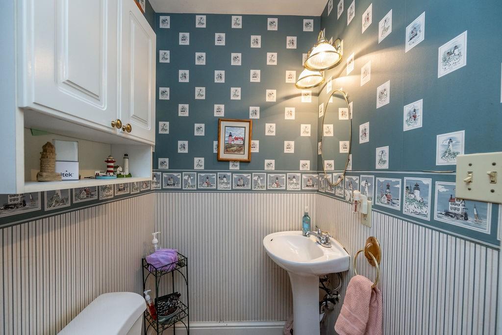 540 Park Road Ambridge, PA 15003 - Photo 31 of 44