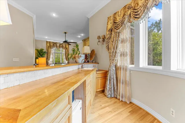 $849,900 | 18401 Fox Hollow Court, Northville, MI 48168