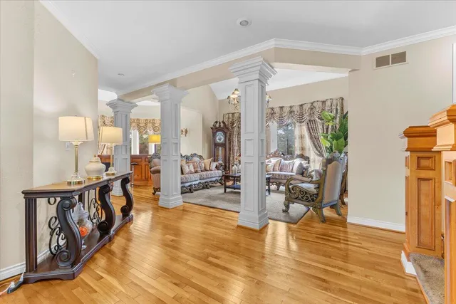 $849,900 | 18401 Fox Hollow Court, Northville, MI 48168