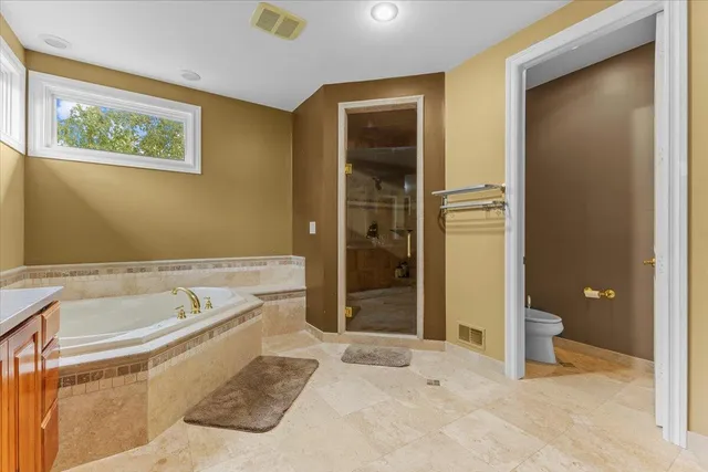 $849,900 | 18401 Fox Hollow Court, Northville, MI 48168