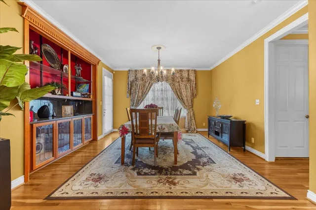 $849,900 | 18401 Fox Hollow Court, Northville, MI 48168