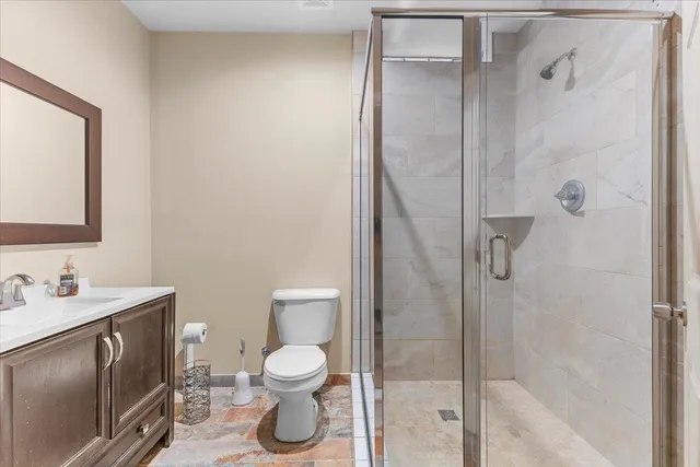 $849,900 | 18401 Fox Hollow Court, Northville, MI 48168