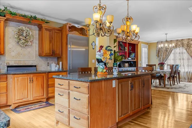 $849,900 | 18401 Fox Hollow Court, Northville, MI 48168