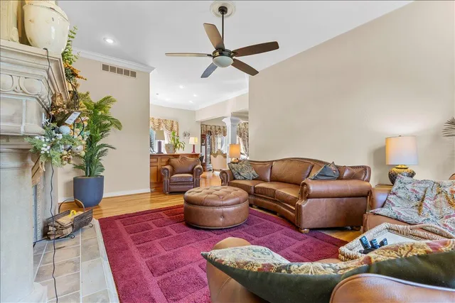 $849,900 | 18401 Fox Hollow Court, Northville, MI 48168