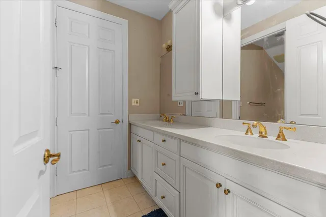 $849,900 | 18401 Fox Hollow Court, Northville, MI 48168