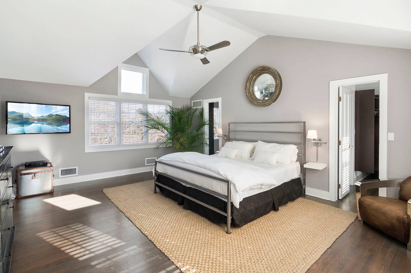 580 Rte 114 East Hampton, NY 11937 - Photo 7 of 8