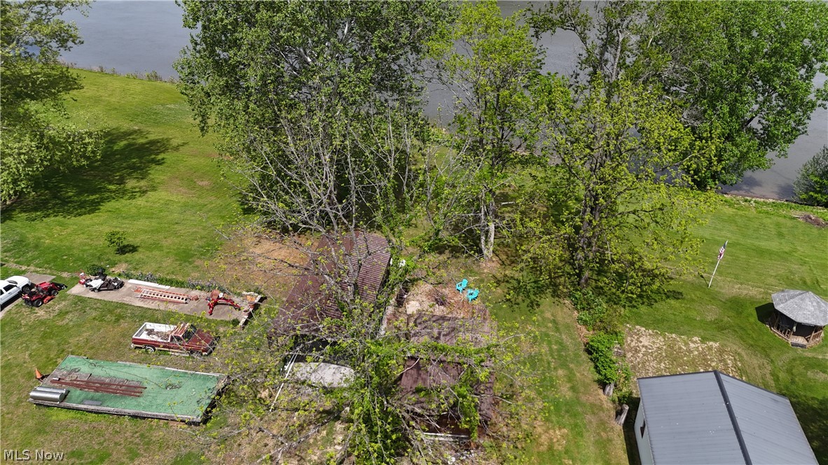 1041 1st Street Mason, WV 25260 - Photo 6 of 11