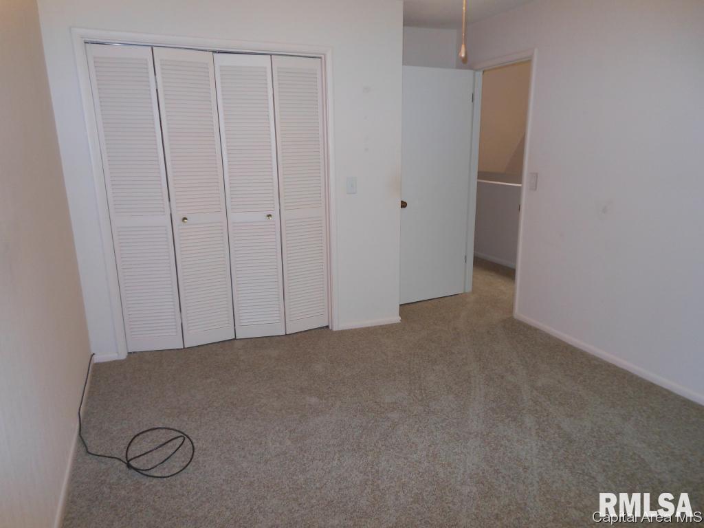 2 Country Place Springfield, IL 62703 - Photo 23 of 33