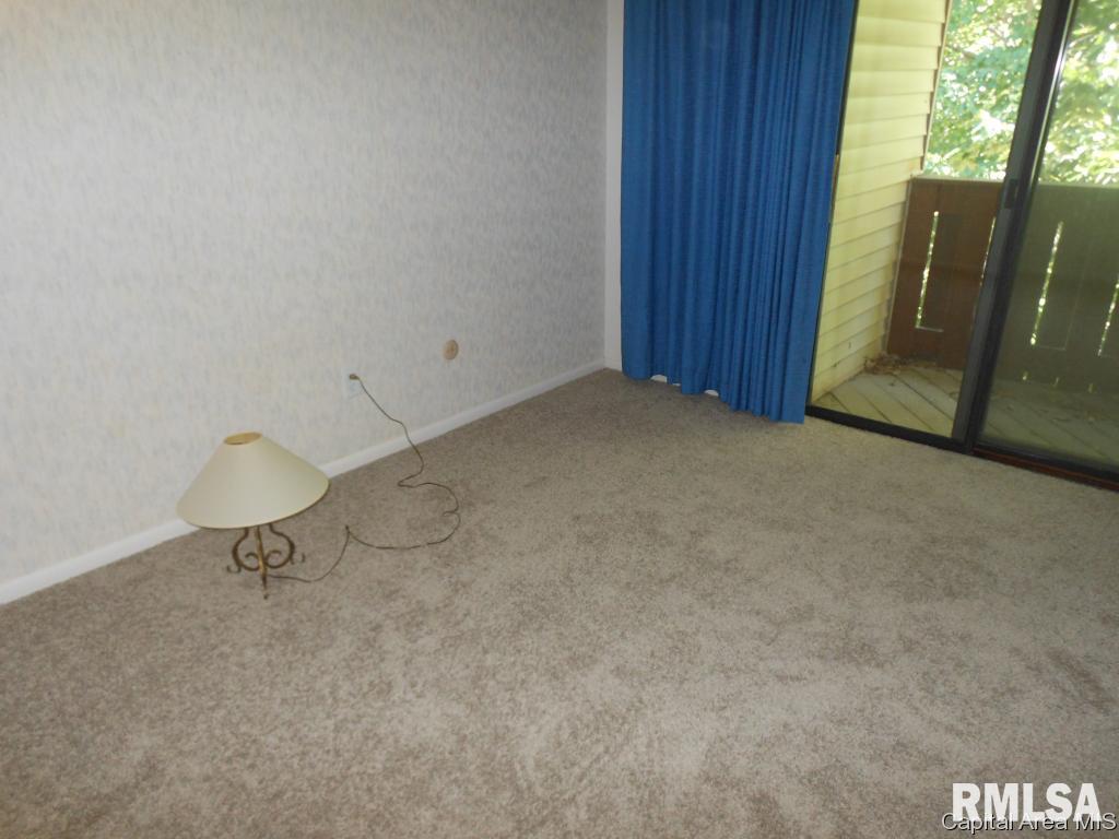 2 Country Place Springfield, IL 62703 - Photo 25 of 33
