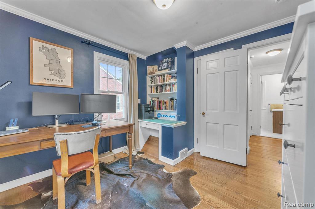 421 Maison Road Grosse Pointe Farms, MI 48236 - Photo 23 of 44