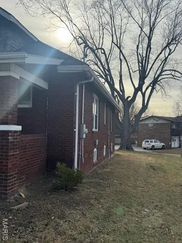 $135,500 | 10 South 29th Street, Belleville, IL 62226