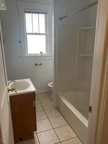 $135,500 | 10 South 29th Street, Belleville, IL 62226