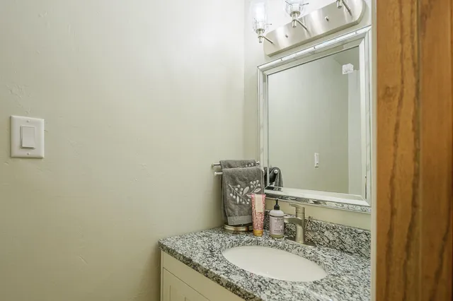 $249,000 | 630 Brule Road, Unit 11, De Pere, WI 54115