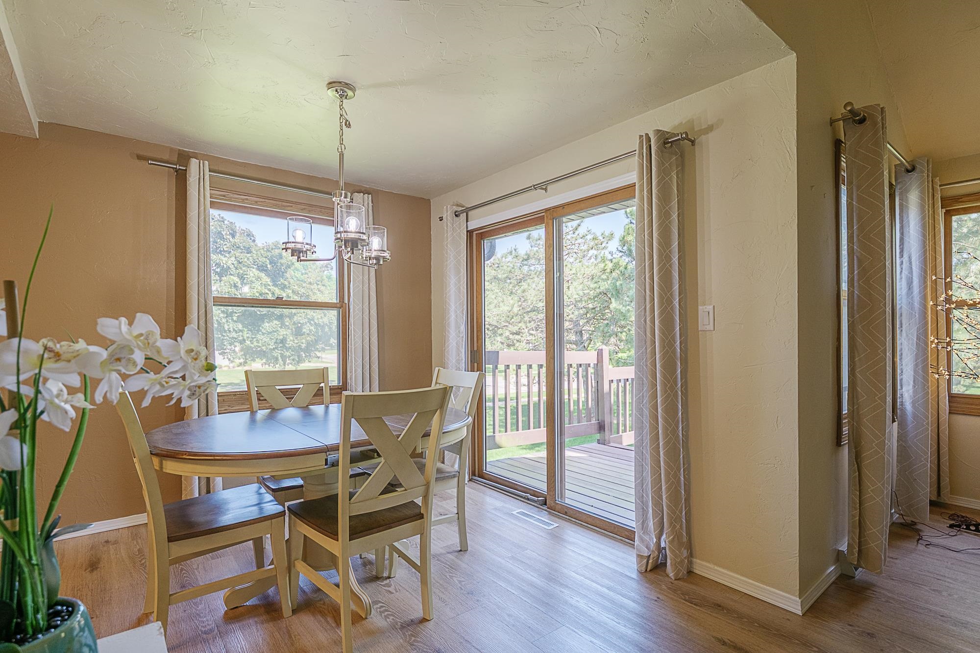 630 Brule Road, Unit 11 De Pere, WI 54115 - Photo 6 of 30