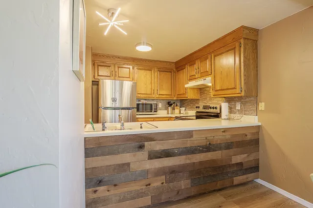 $249,000 | 630 Brule Road, Unit 11, De Pere, WI 54115