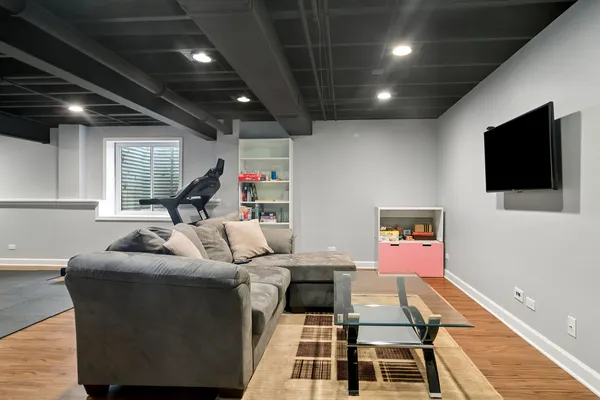 $449,900 | 2574 Heron Lane, Wauconda, IL 60084