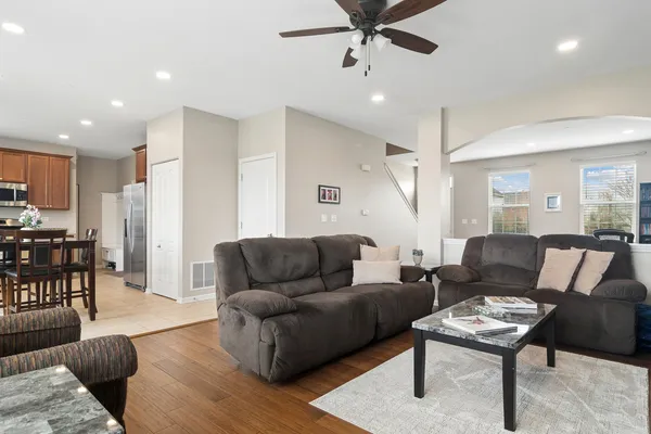 $449,900 | 2574 Heron Lane, Wauconda, IL 60084