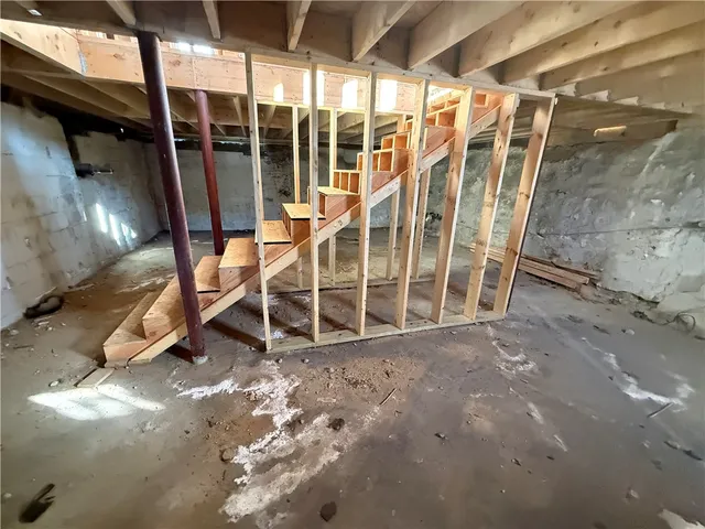 $449,900 | 149 Front Street, Lincoln, RI 02865