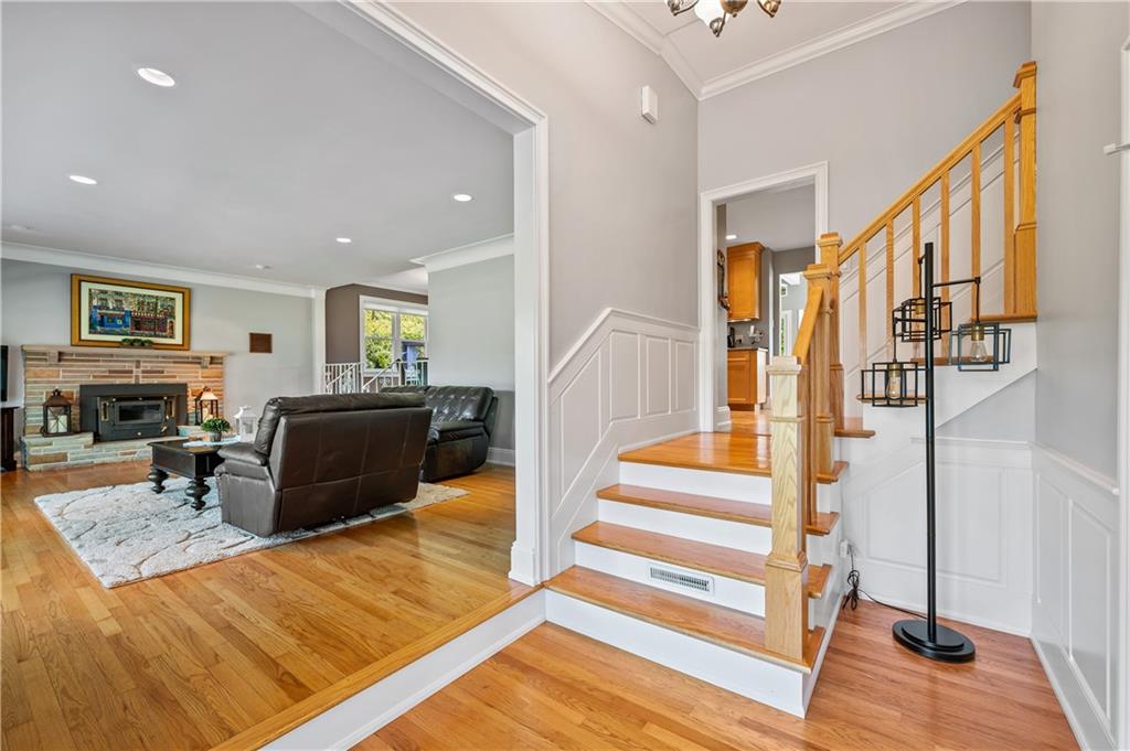 3453 Ellwood Road New Castle, PA 16101 - Photo 3 of 25