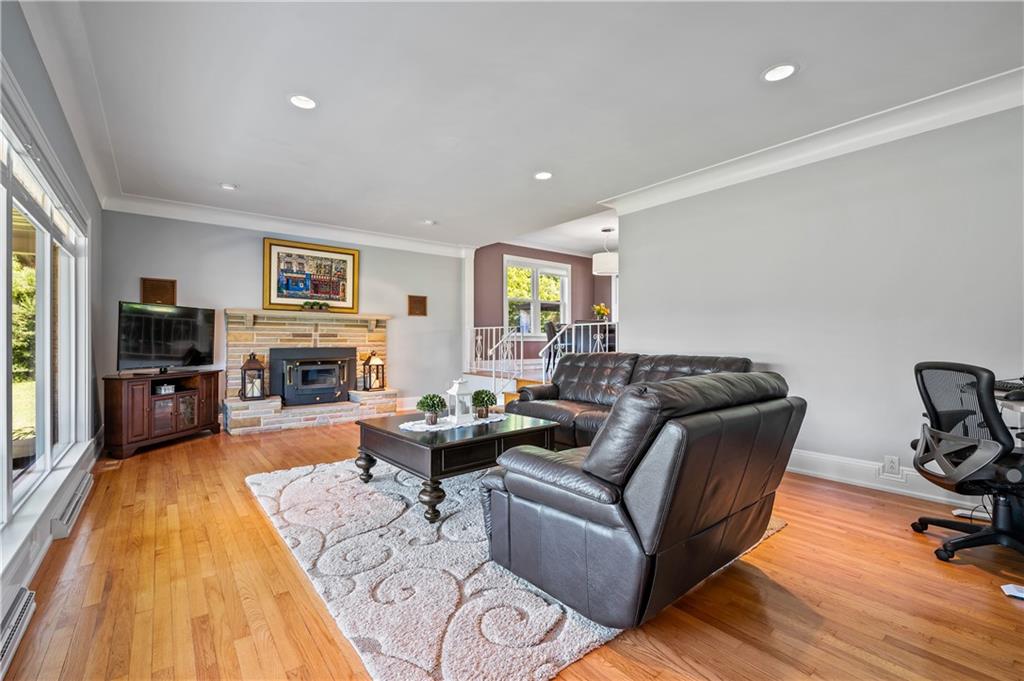 3453 Ellwood Road New Castle, PA 16101 - Photo 4 of 25