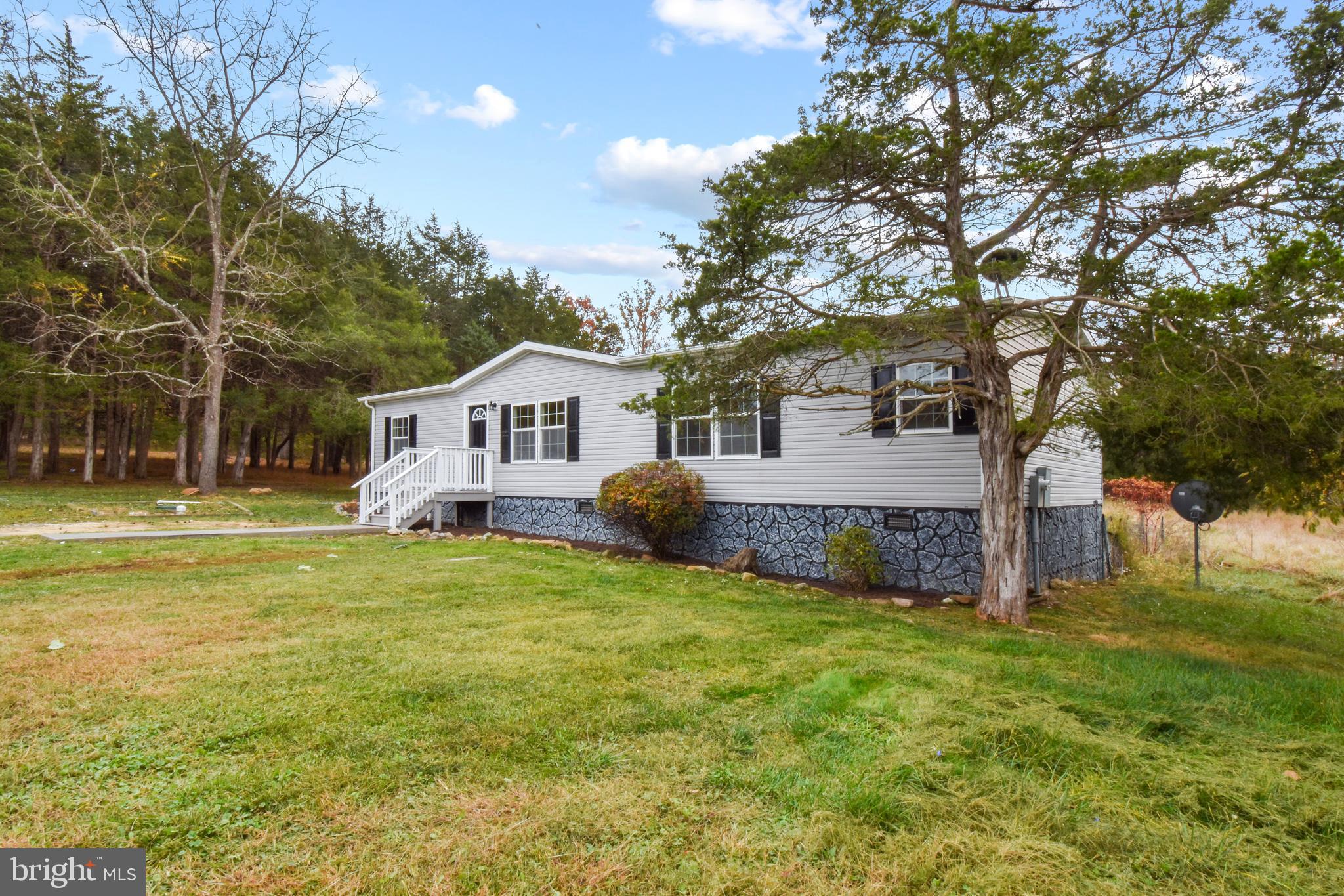 3164 James Branch Road Harrisonburg, VA 22802 - Photo 2 of 27