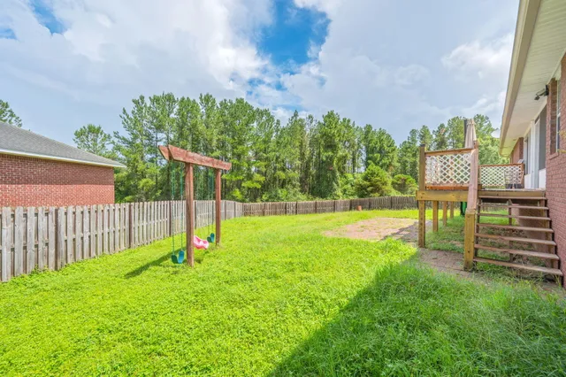 a view of a garden with a small yard