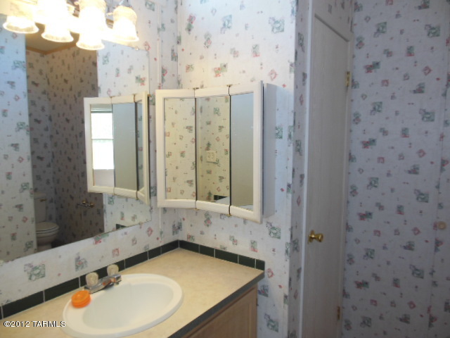1398 West El Rio Drive Tucson, AZ 85745 - Photo 11 of 21