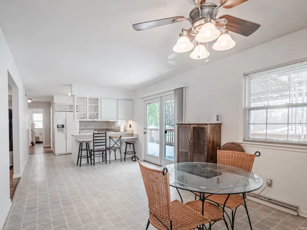 $269,900 | 322 Shady Lane, Newburgh, IN 47630