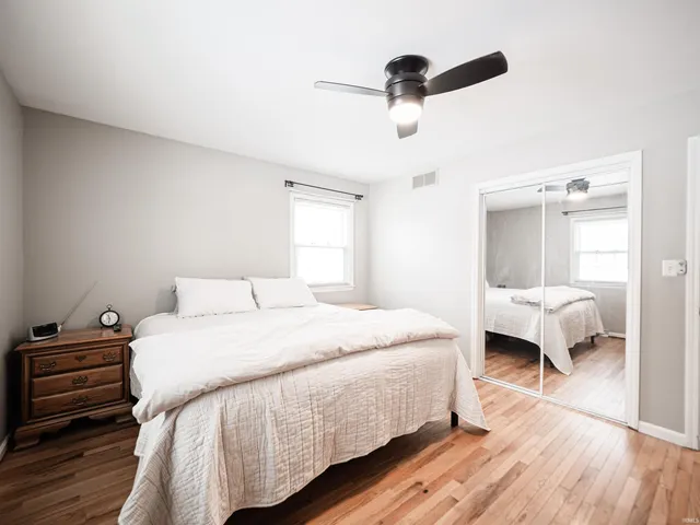 $279,900 | 322 Shady Lane, Newburgh, IN 47630