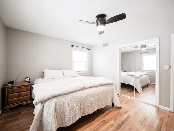 $269,900 | 322 Shady Lane, Newburgh, IN 47630