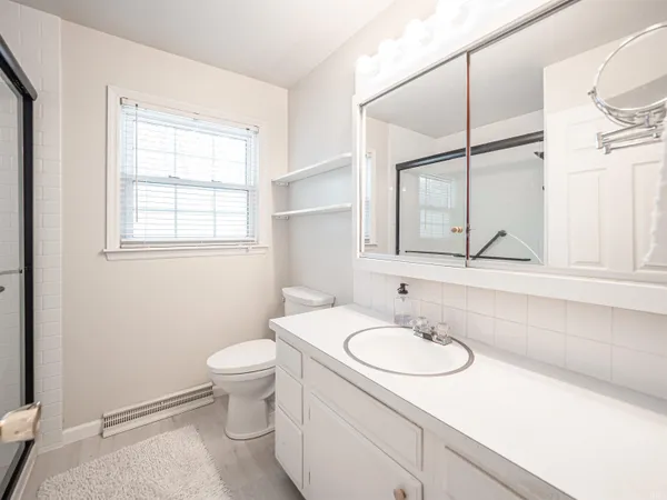 $269,900 | 322 Shady Lane, Newburgh, IN 47630