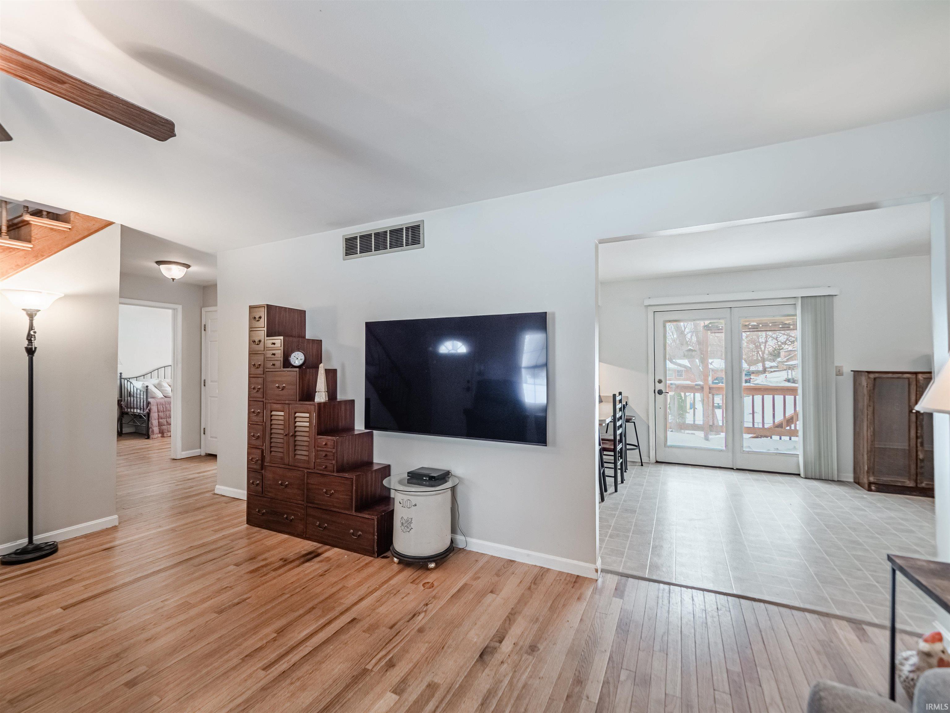 322 Shady Lane Newburgh, IN 47630 - Photo 7 of 34