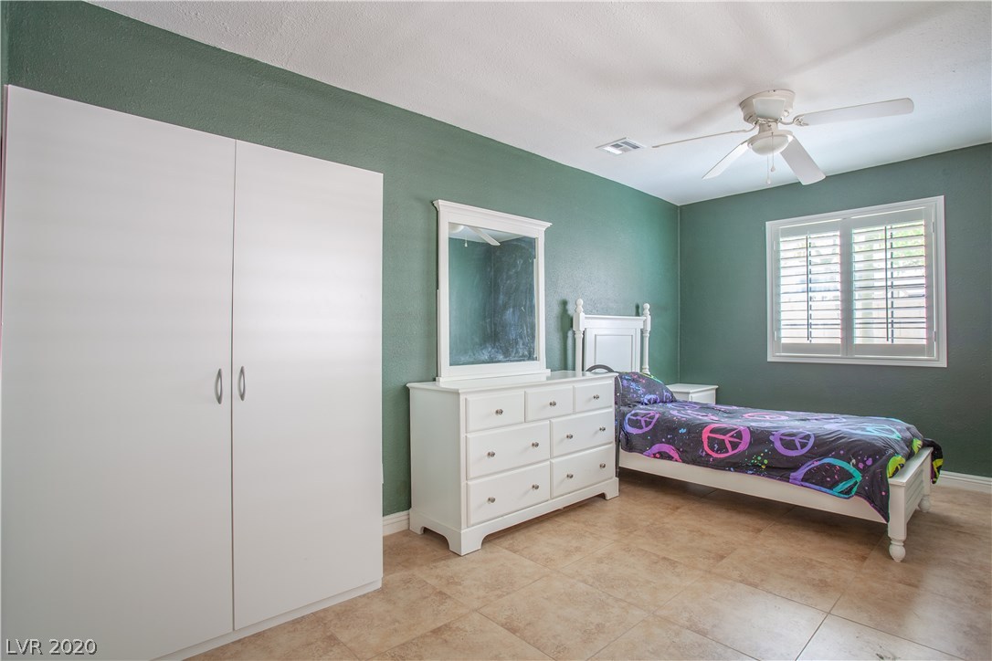2353 Viewcrest Road Henderson, NV 89014 - Photo 26 of 34 Gallery Image 26