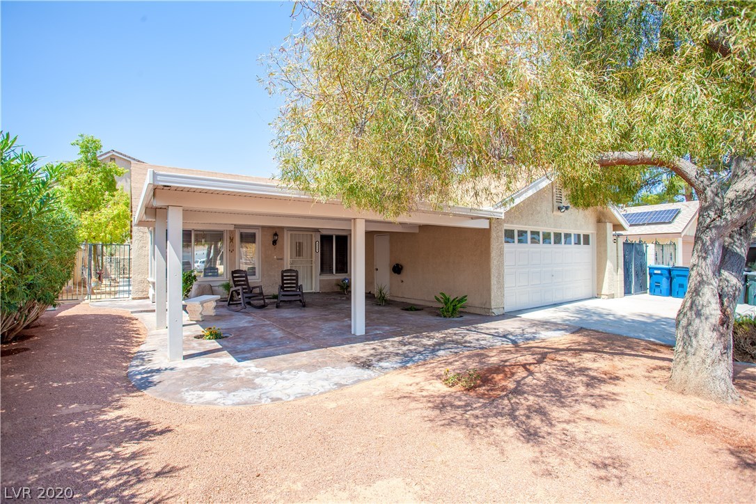2353 Viewcrest Road Henderson, NV 89014 - Photo 3 of 34 Gallery Image 3