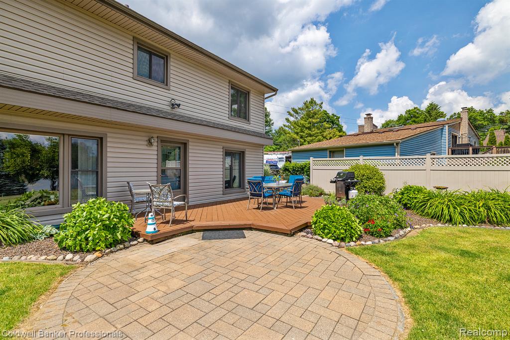 3093 Ripple Way White Lake, MI 48383 - Photo 37 of 44 Gallery Image 37