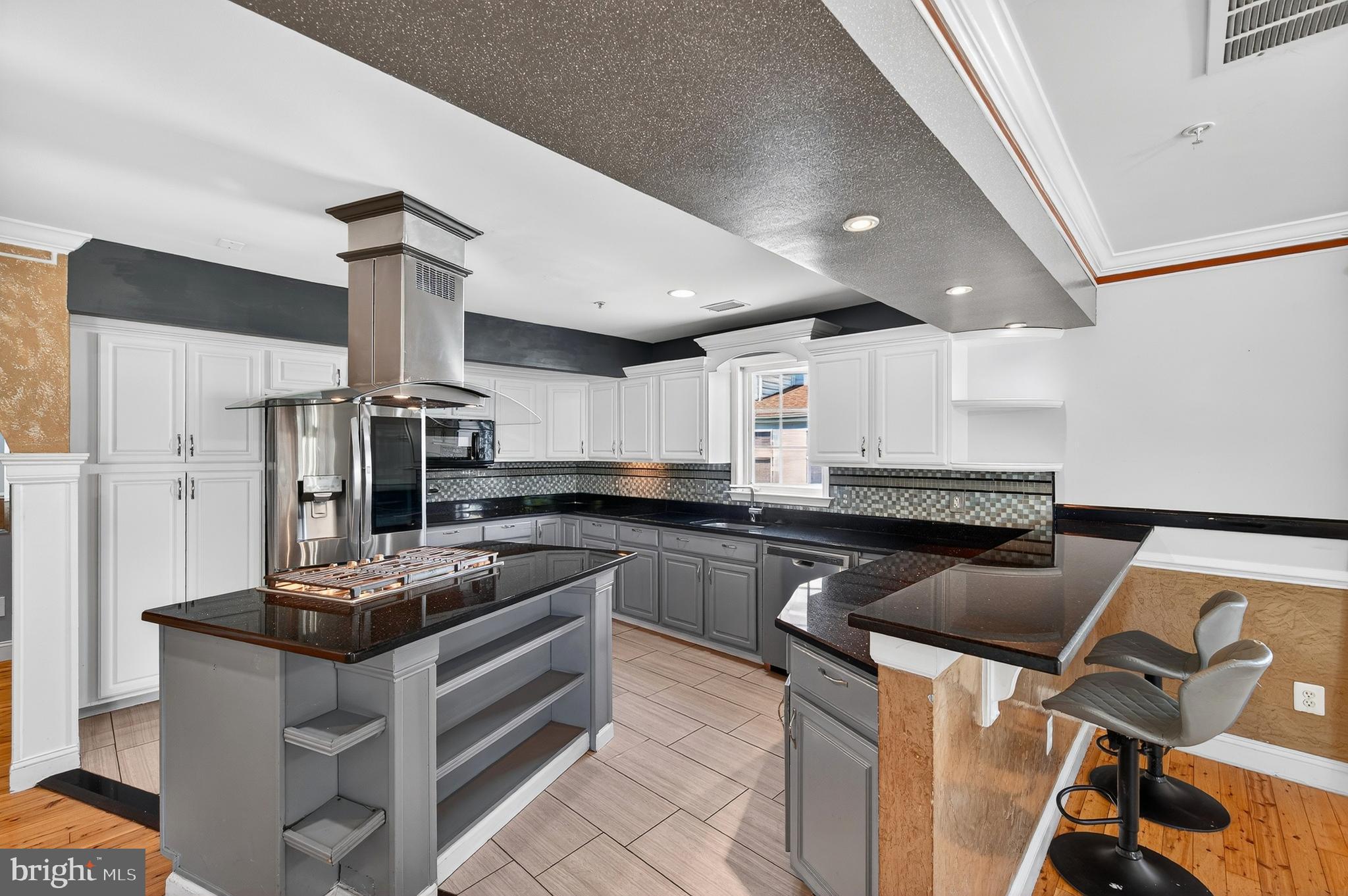 6308 Ager Road Hyattsville, MD 20782 - Photo 2 of 49