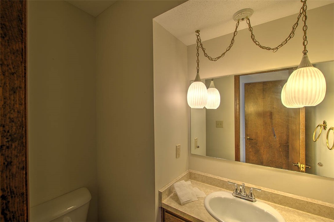 645 Crestline Drive Decatur, IL 62526 - Photo 21 of 29